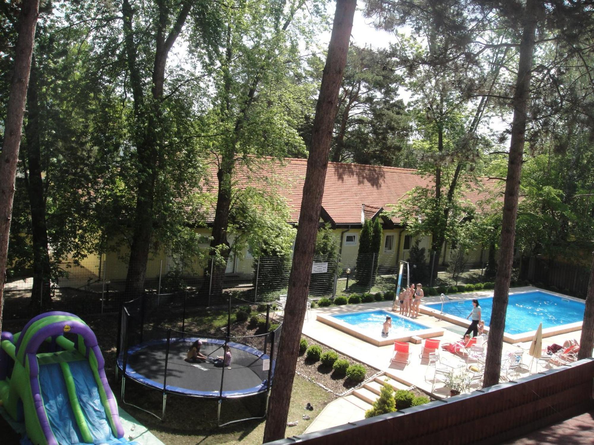 Hotel Korona 3*